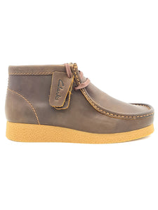 CLARKS Wallabee Boot pelle ingrassata marrone O50