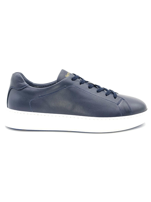 NERO GIARDINI Sneakers stringate in pelle blu B113